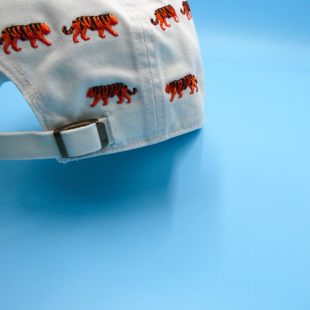 '47 Auburn Tigers Hat Womens Adjustable Clean Up White All Over Tiger Pattern - Picture 6 of 8